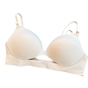 Victoria's Secret Incredible No-Wire Padded Bra 34C Nude/Beige 812990-SER